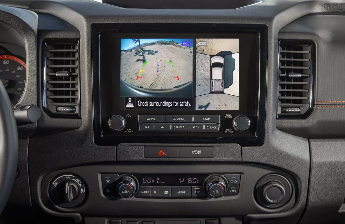 Diffusion du bouclier de sécurité 360 sur l'écran tactile du Nissan Frontier 2022