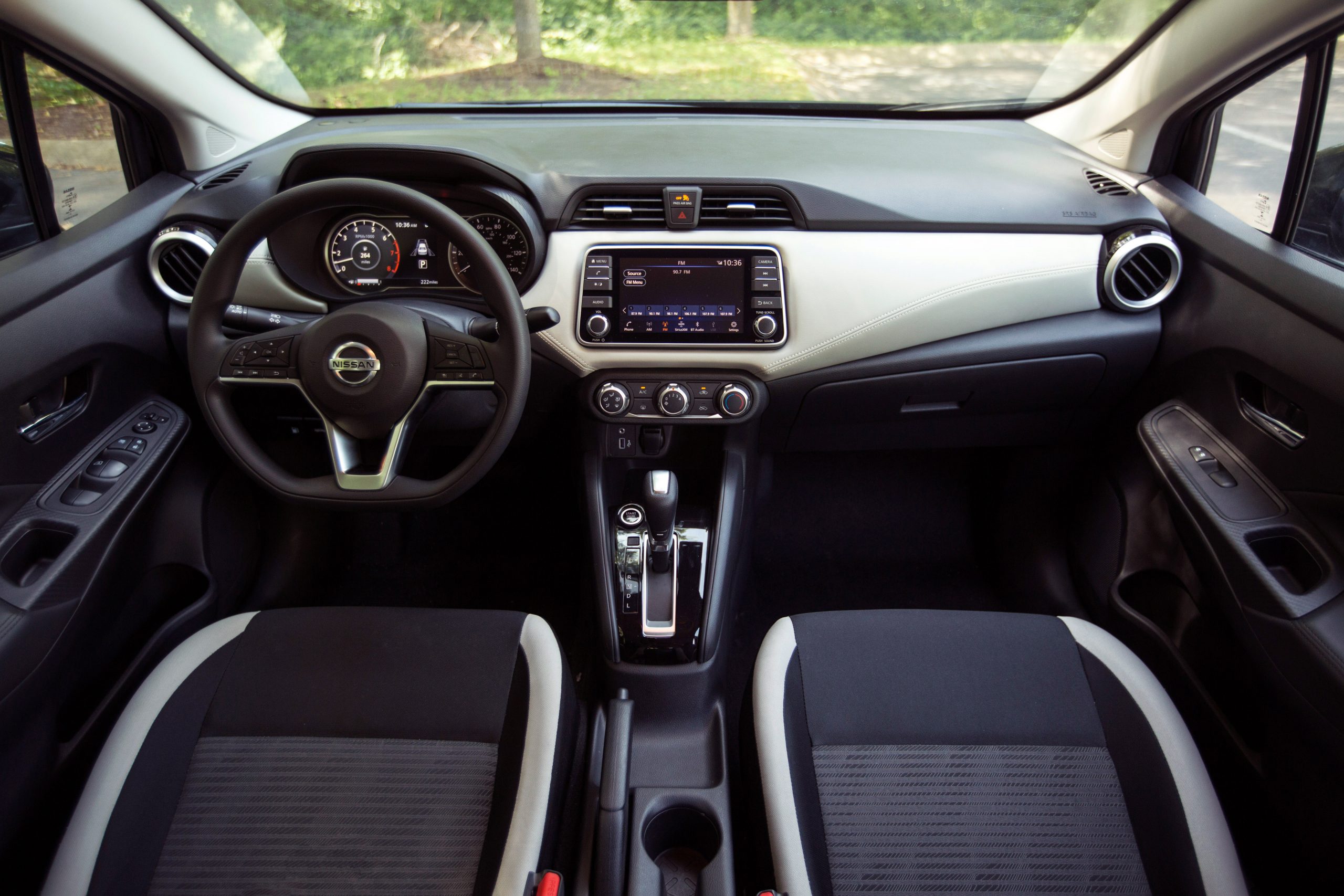 Intérieur de la Nissan Versa 2021